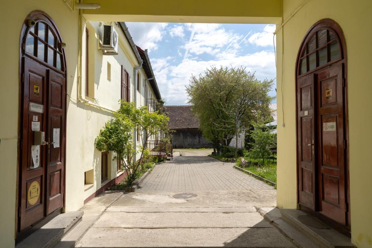 Pension Greenhouse Sibiu Eksteriør bilde
