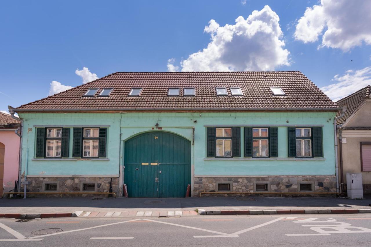 Pension Greenhouse Sibiu Eksteriør bilde